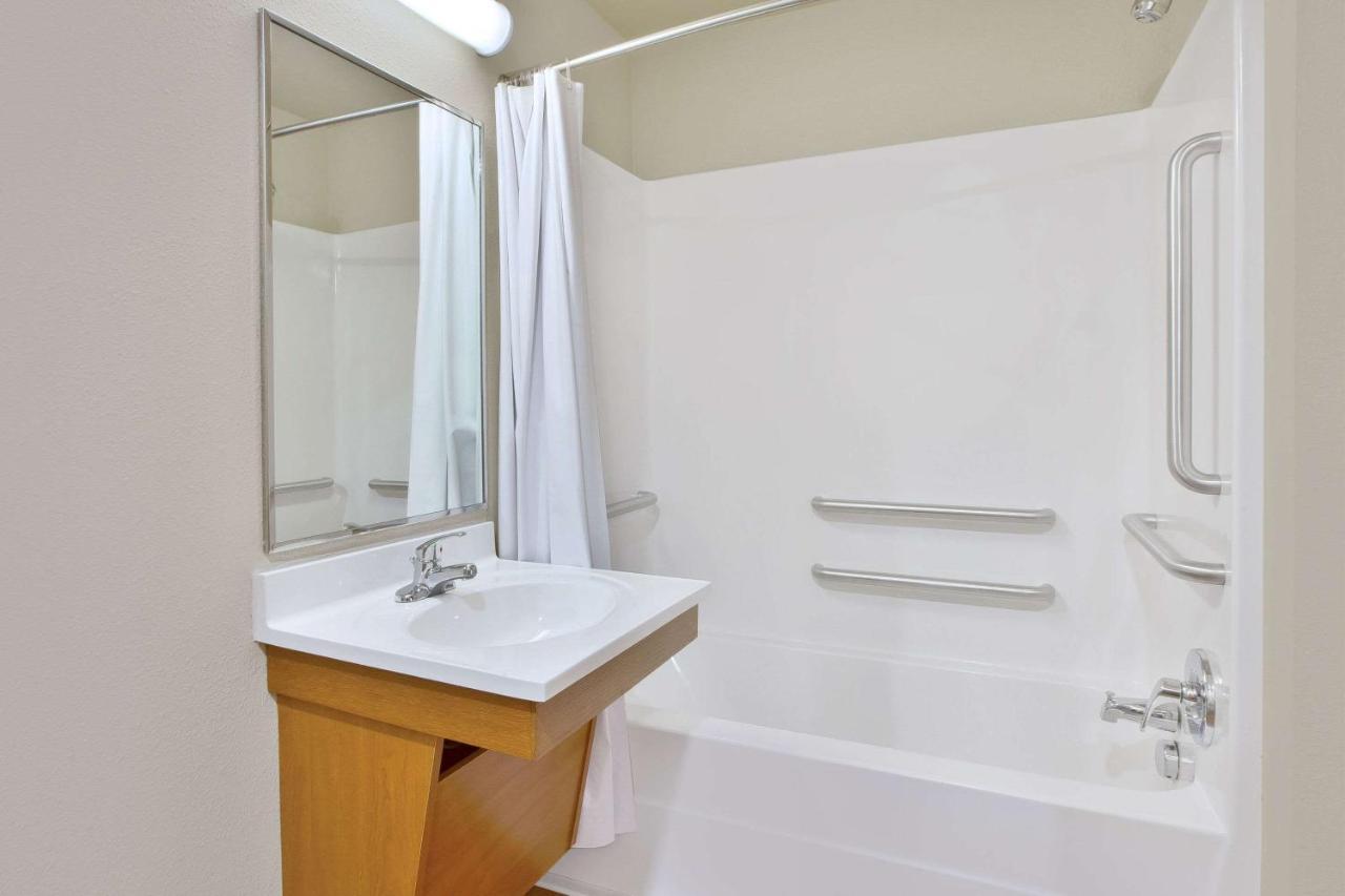 Woodspring Suites San Antonio Fort Sam Екстер'єр фото