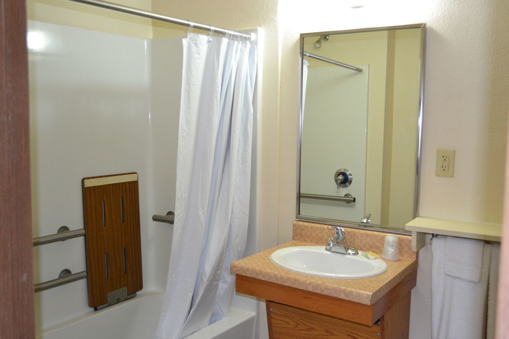 Woodspring Suites San Antonio Fort Sam Екстер'єр фото
